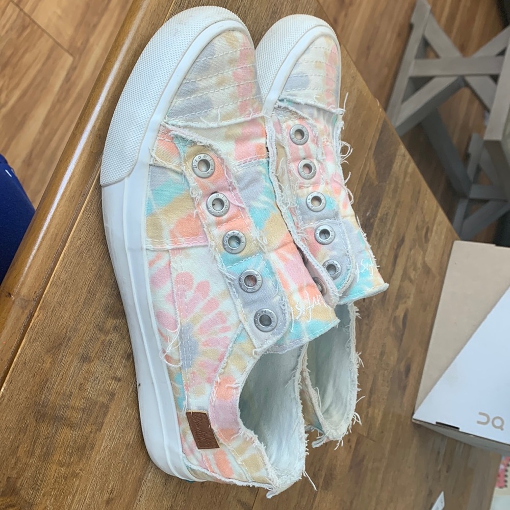 Blowfish shoes worn but in great condition, could use a clean up